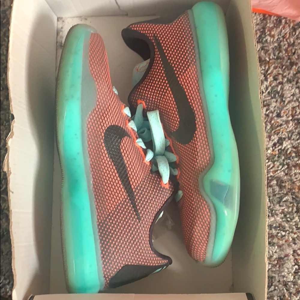 Youth Kobe X (GS)